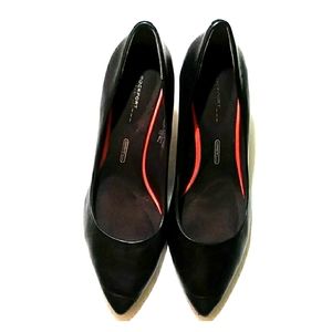 ROCKPORT Adiprene by Adidas Black heels 10.5